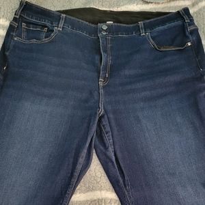 LANE BRYANT JEANS - SIZE 28